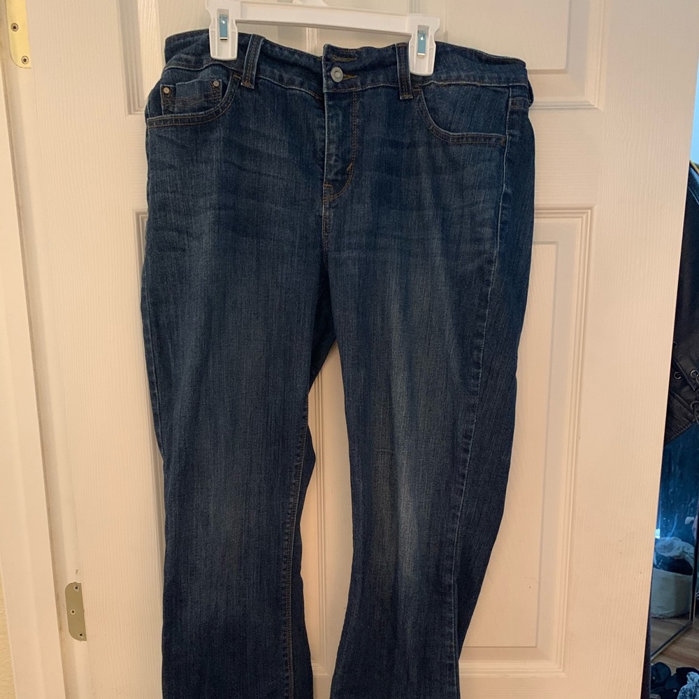 Levi slender boot jeans